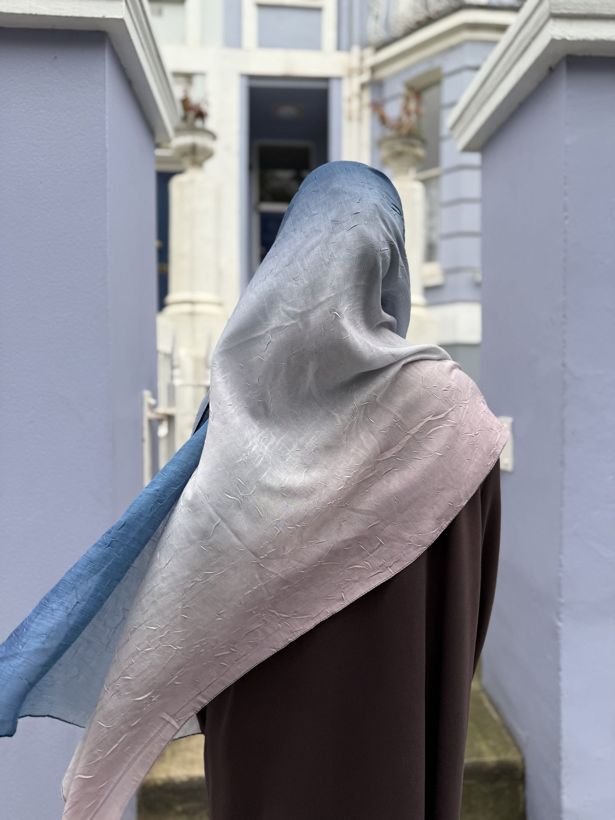 Modal Crinkle Hijab - Ombre Blue